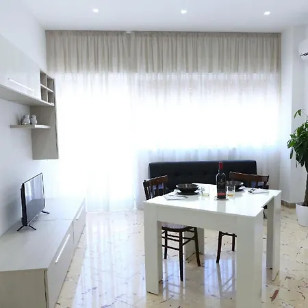 Apartment Fuer 4 Personen Ca 50 Qm In Cefalu, Sizilien Nordkueste Von Sizilien - B59111